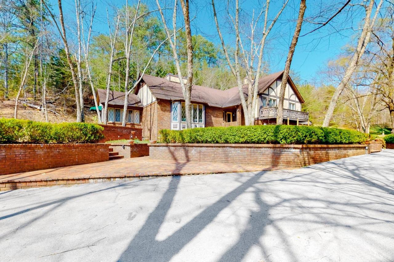 Smoky Mountain Castle Caretaker'S Apartment Sevierville Exteriör bild